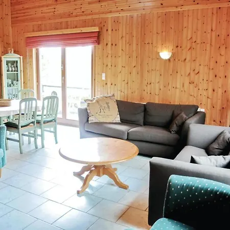 Four-bedroom Holiday In Durbuy